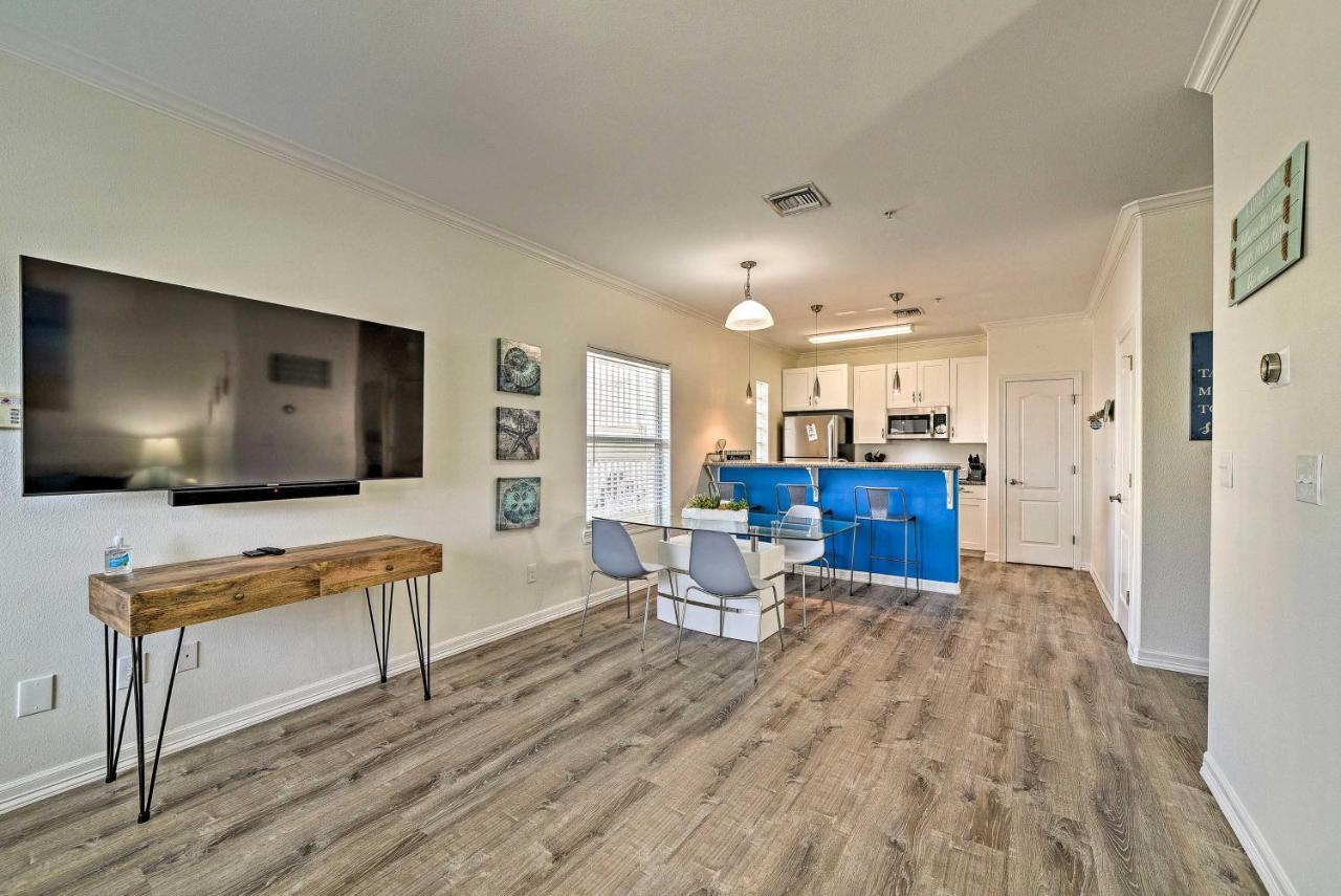 Modern Island Condo With Pool Steps To The Beach! South Padre Island Eksteriør billede