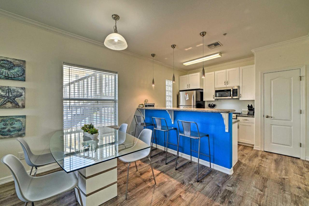 Modern Island Condo With Pool Steps To The Beach! South Padre Island Eksteriør billede